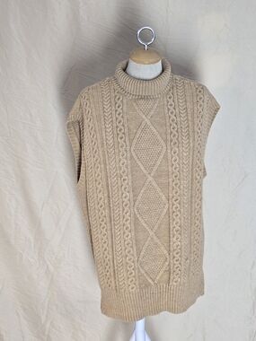 Vero Moda Tan Cable Knit Turtleneck Sweater Vest